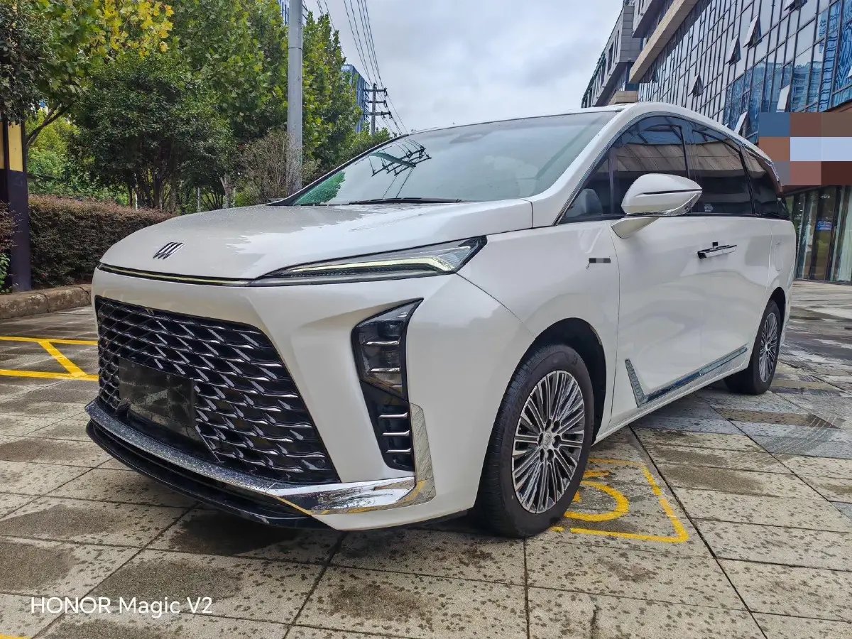 2024 Buick GL8 1.5T 180HP L4 2DHT PHEV 24.4KWH