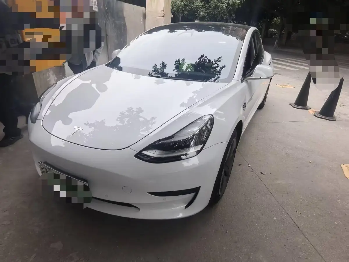 2020 Tesla Model 3 BEV 52KWH