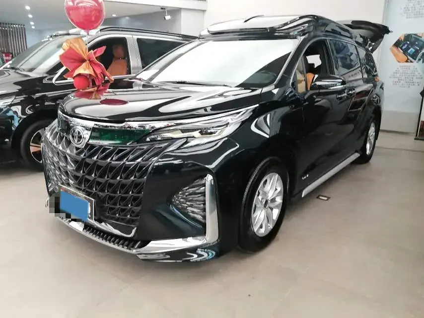 2026 Toyota Granvia 2.5L 189HP L4 E-CVT Hybrid