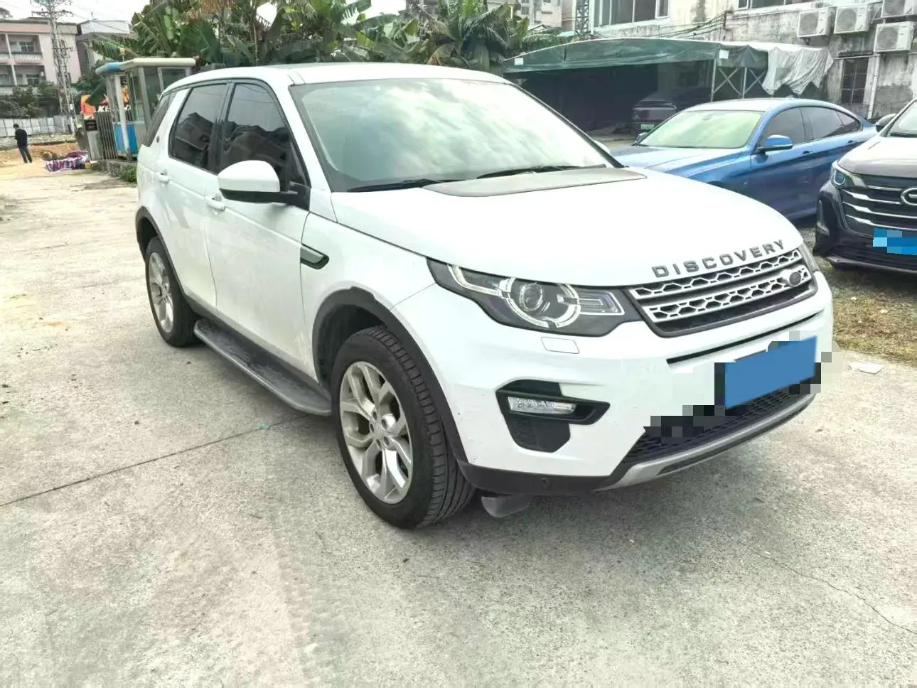 2019 LAND ROVER thumbnail 2