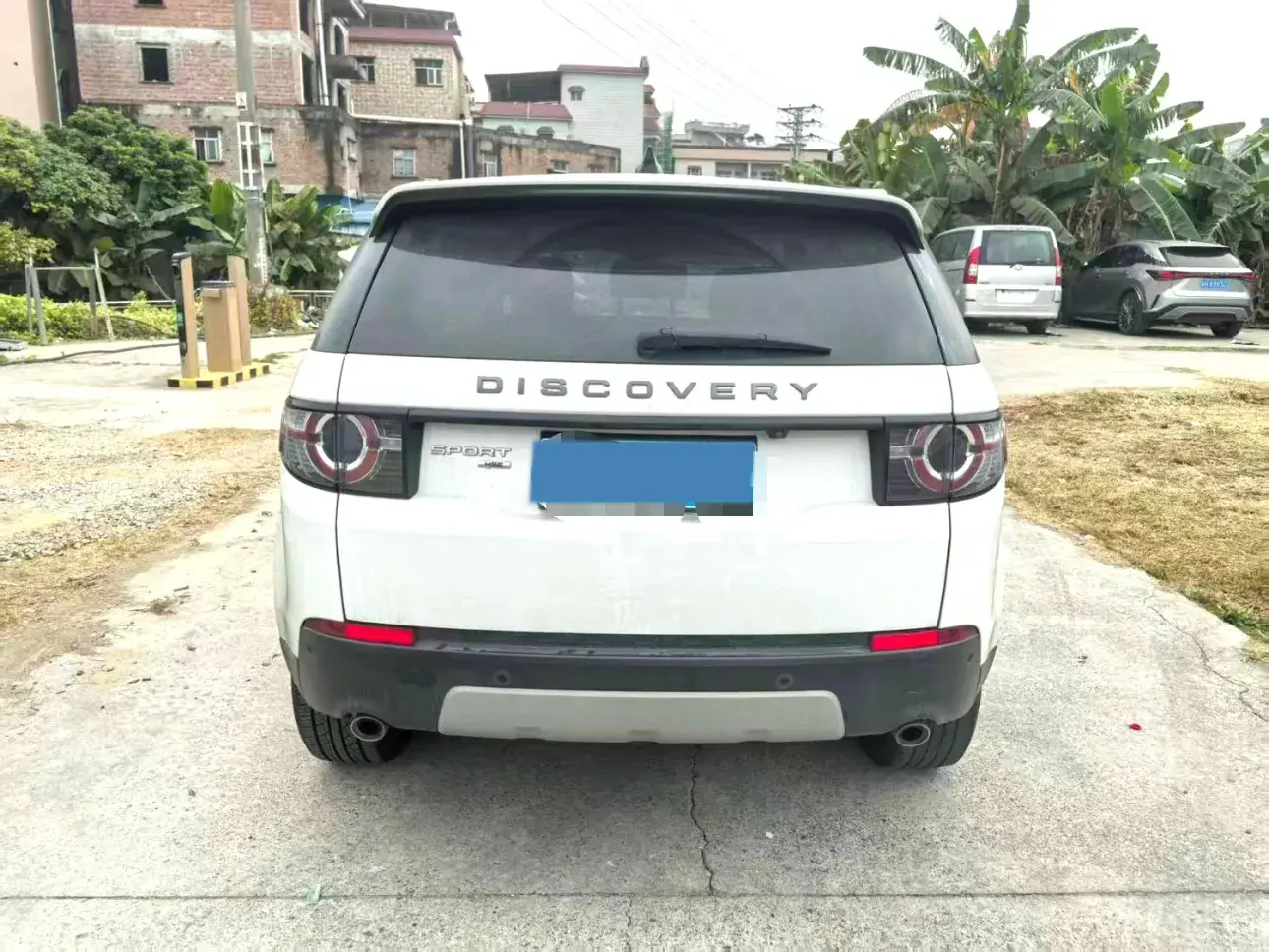 2019 LAND ROVER thumbnail 3