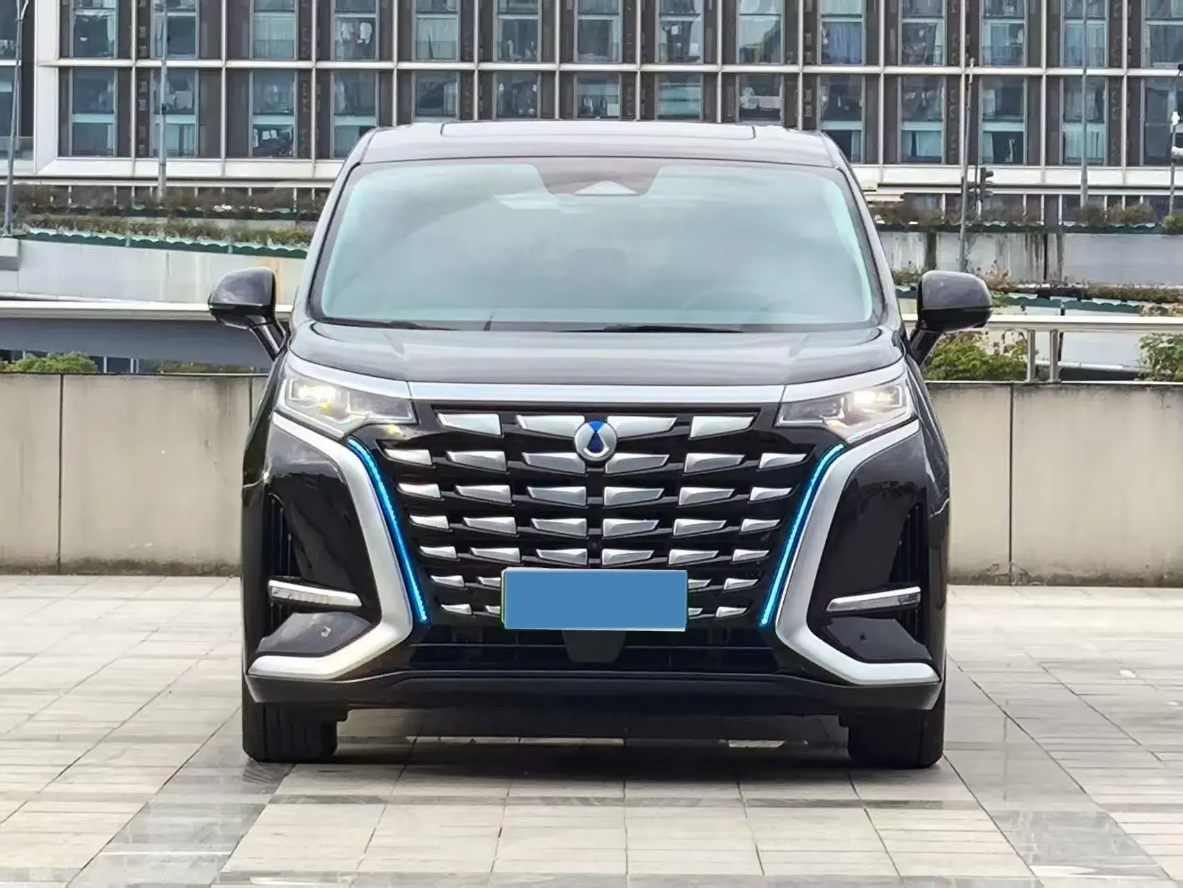 2022 MERCEDES-BENZ GLC thumbnail 2