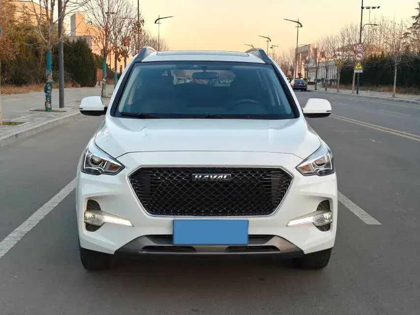 2019 HAVAL M6 thumbnail 2