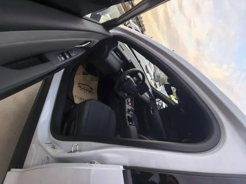 2025 BYD QIN thumbnail 4