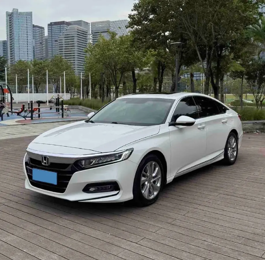 2018 Honda Accord 1.5T 194HP L4 CVT