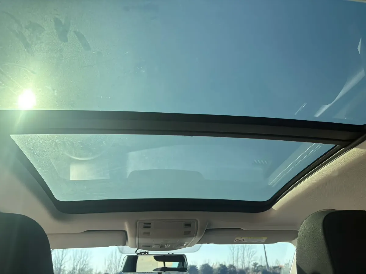 2022 Volkswagen T-Roc 1.4T 150HP L4 7DCT,autocango,china used car exporter,china ev exporter,chinese used car exporter,chinese used ev exporter