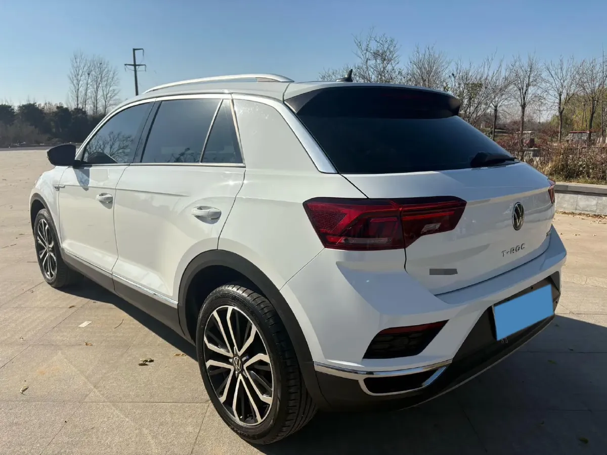 2022 Volkswagen T-Roc 1.4T 150HP L4 7DCT,autocango,china used car exporter,china ev exporter,chinese used car exporter,chinese used ev exporter