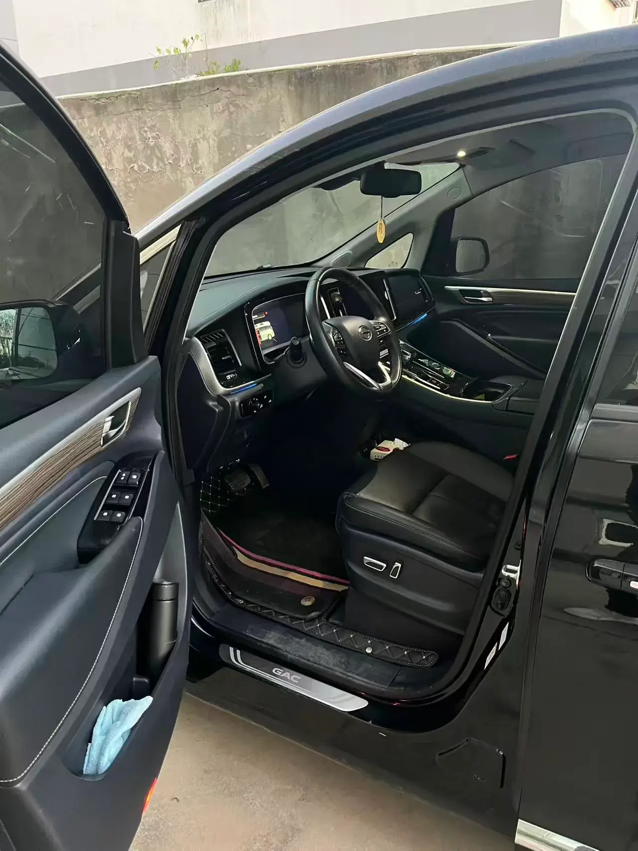 2023 GAC TRUMPCHI thumbnail 3