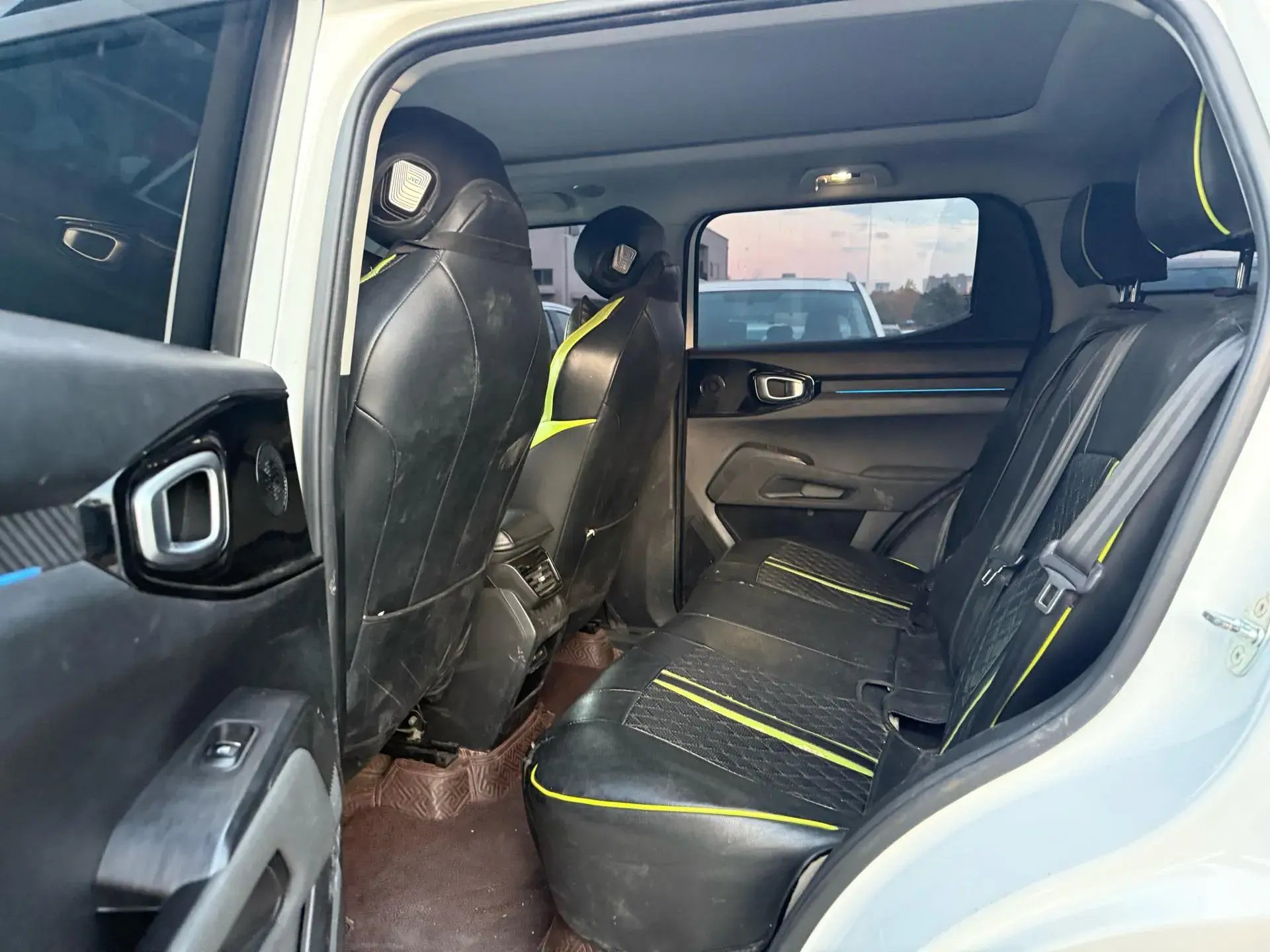 2022 HAVAL X thumbnail 4