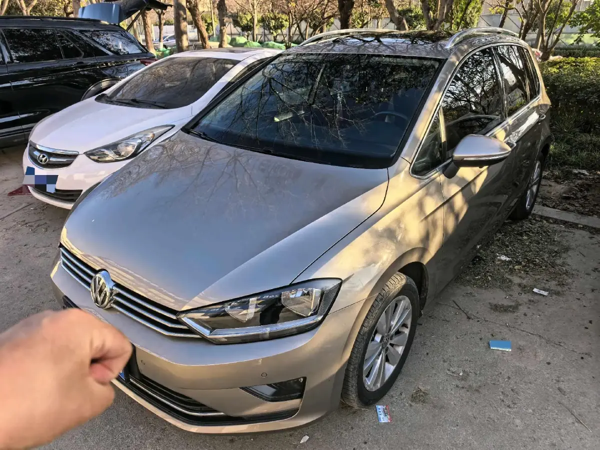 2018 Volkswagen Golf Sportsvan 1.4T 131HP L4 7DCT