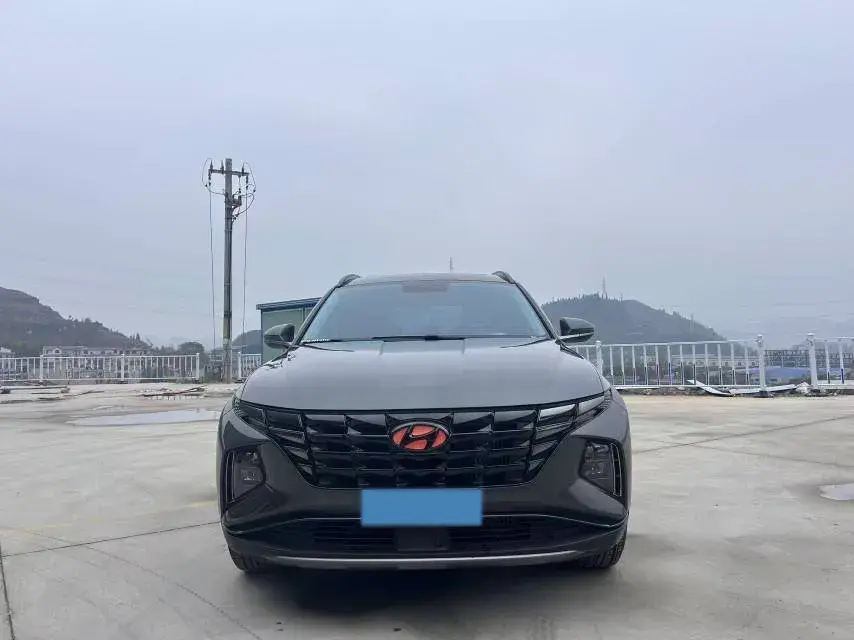 2023 HYUNDAI TUCSON thumbnail 2
