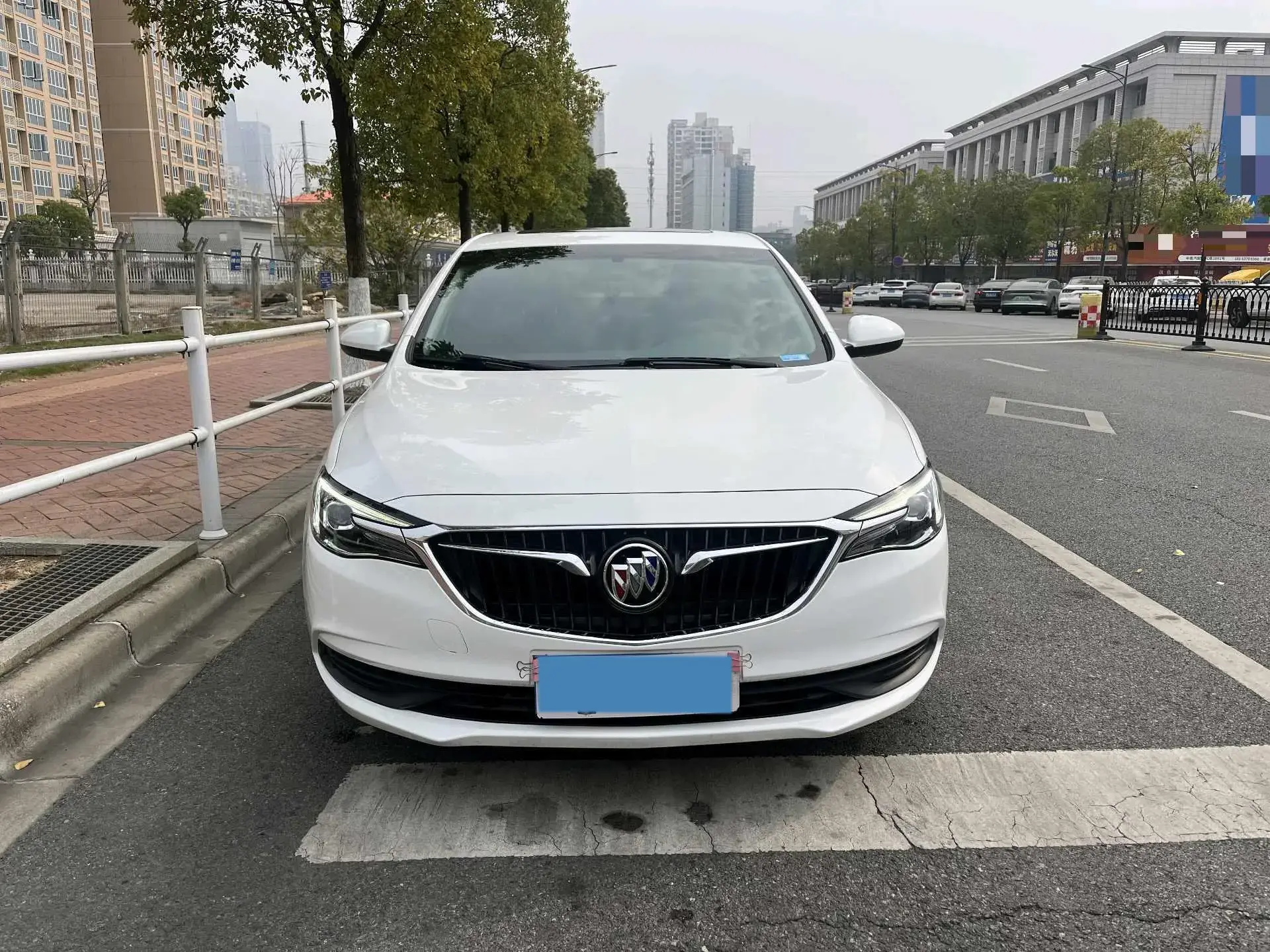 2021 BUICK EXCELLE thumbnail 2
