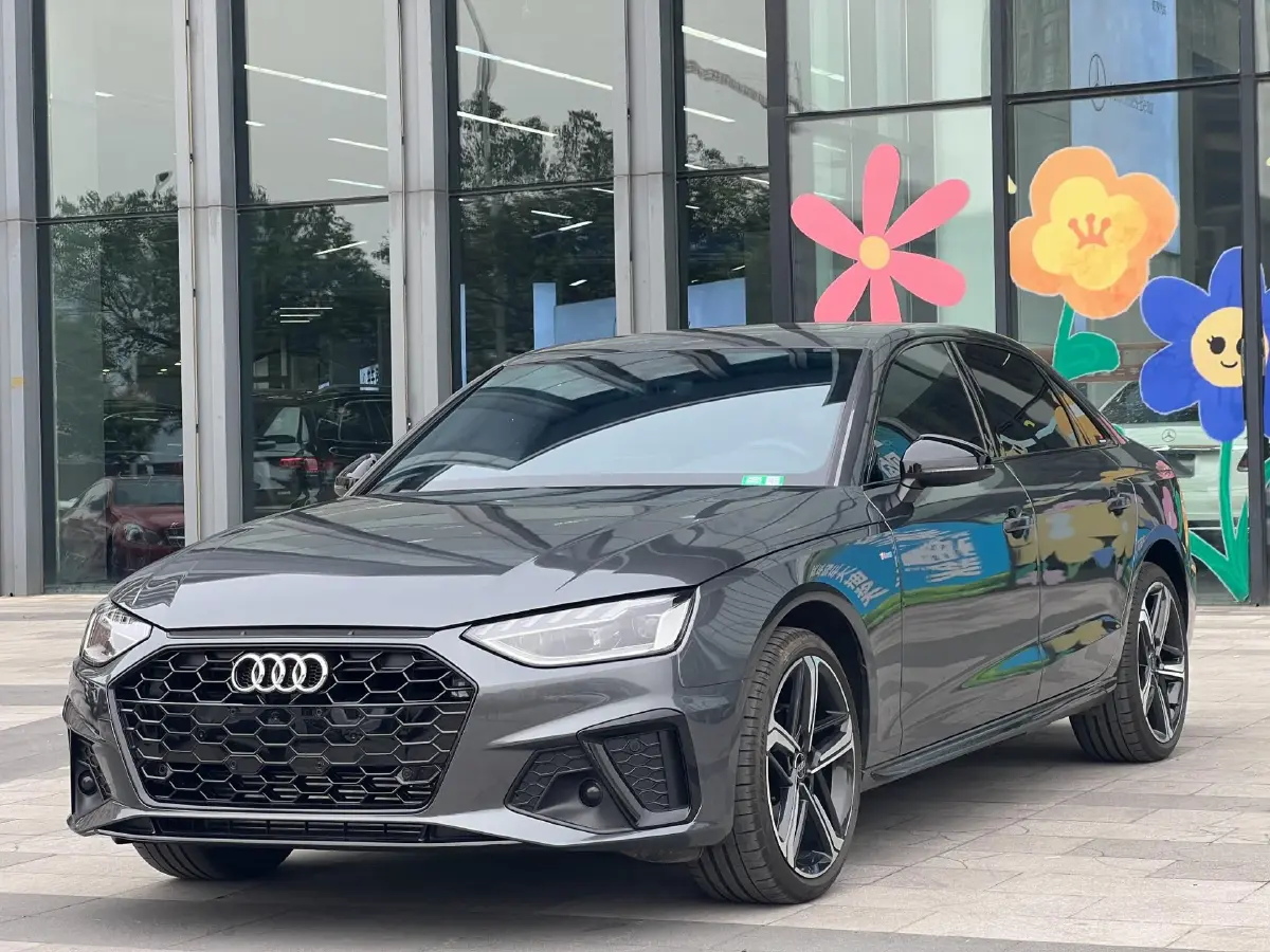 2024 Audi A4L 2.0T 190HP L4 7DCT