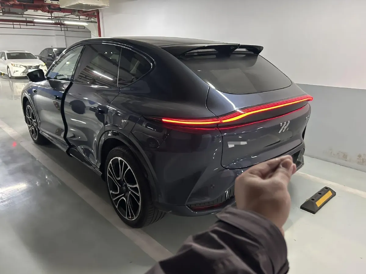 2023 IM LS7 BEV 100KWH,autocango,china used car exporter,china ev exporter,chinese used car exporter,chinese used ev exporter