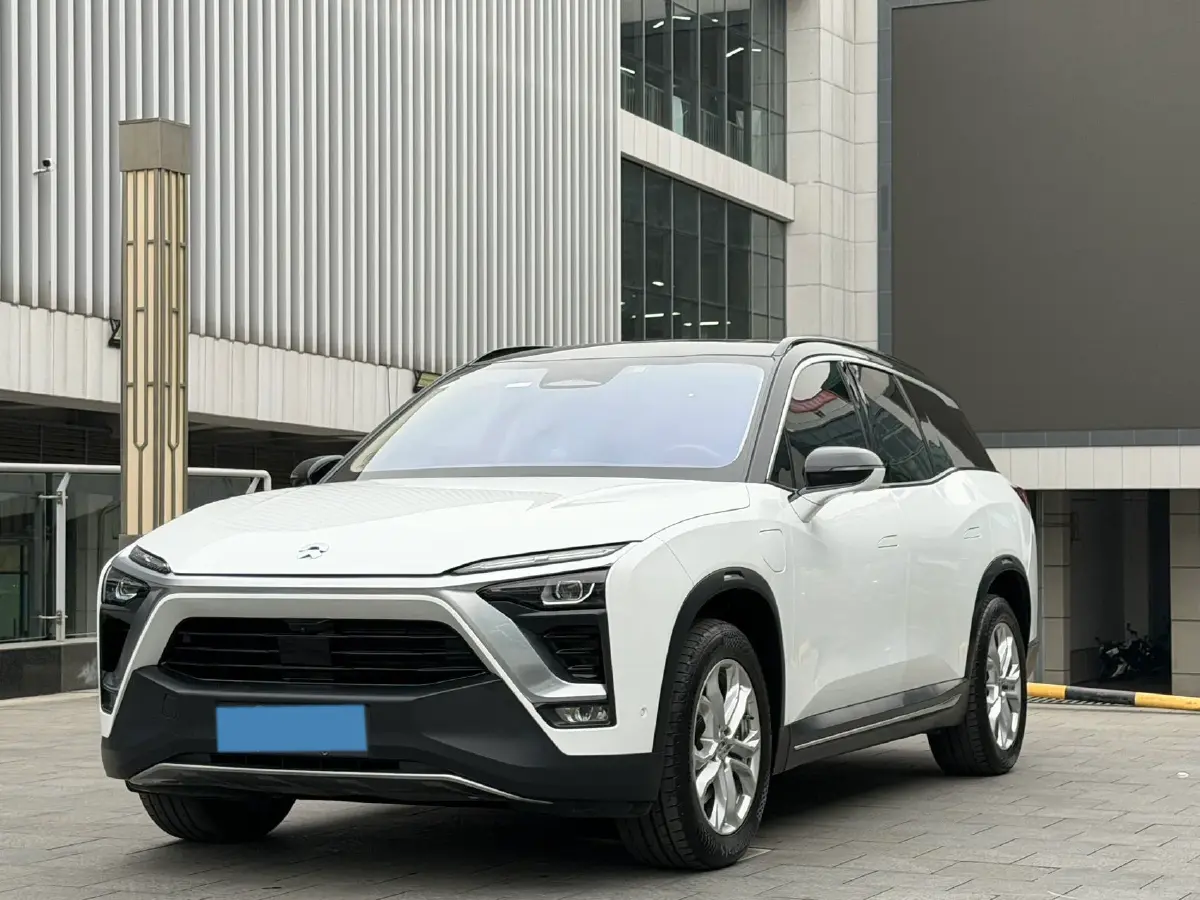 2018 NIO ES8 BEV 70KWH
