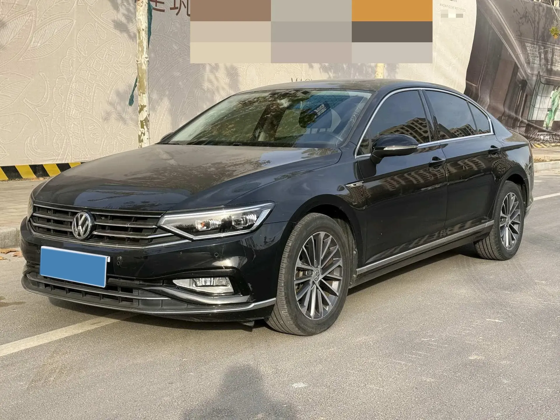 2020 VOLKSWAGEN MAGOTAN view 1