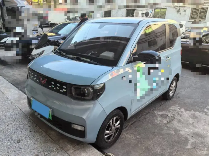 2020 WULING HONGGUANG view 1