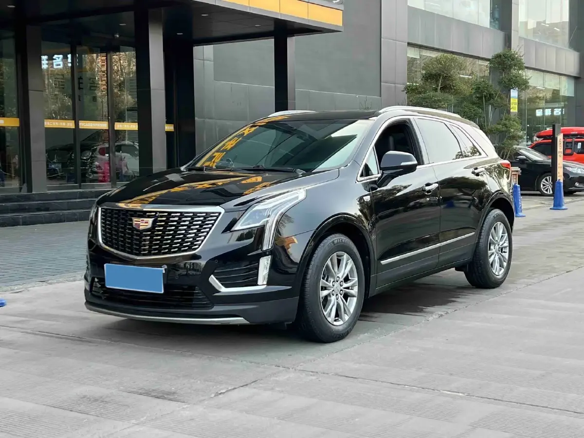 2022 Cadillac XT5 2.0T 237HP L4 9AT