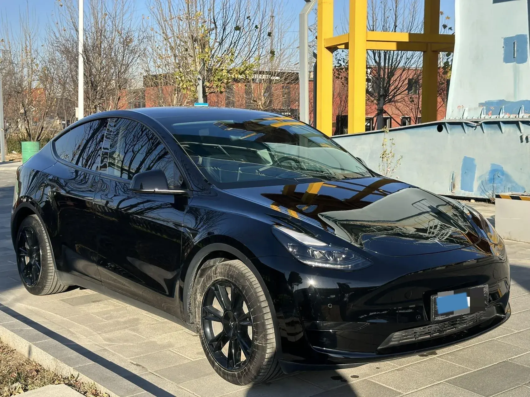 2022 TESLA MODEL thumbnail 3