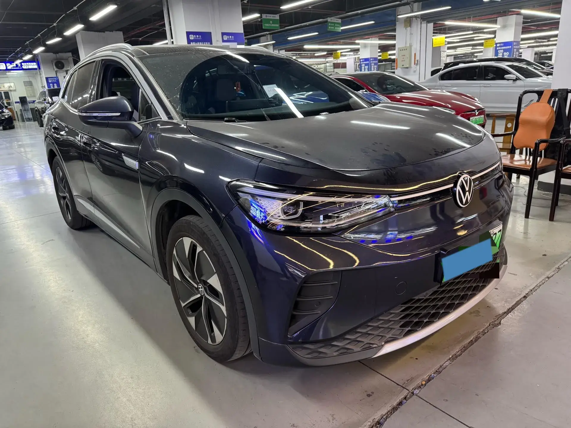 2022 VOLKSWAGEN ID.4 thumbnail 3