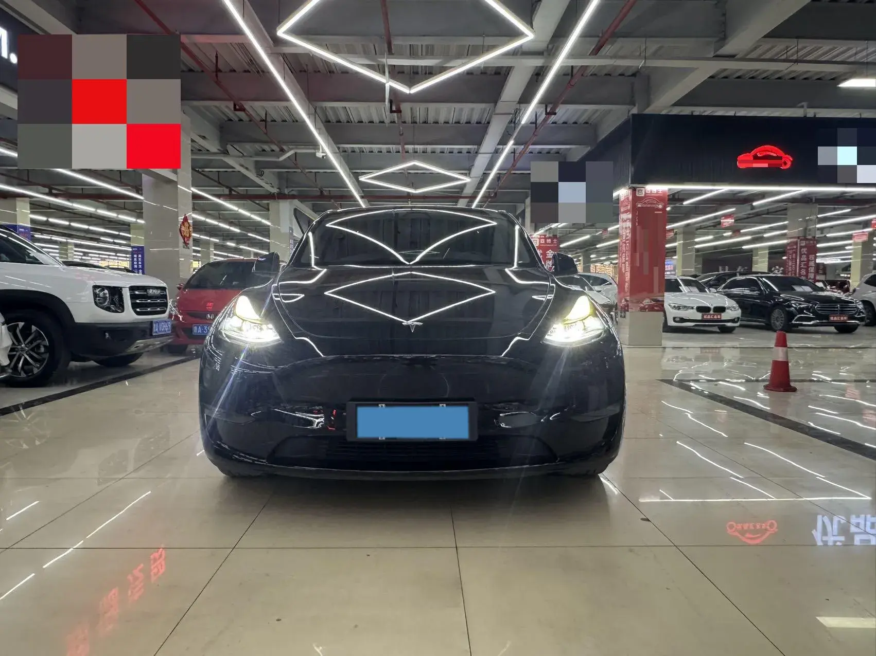 2021 TESLA MODEL thumbnail 4