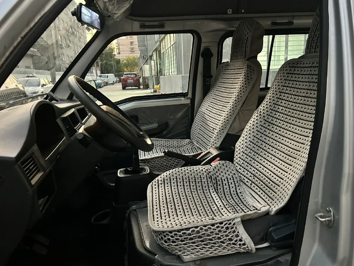 2022 NLM Motor QiTeng N50 1.5L 116HP L4 5MT,autocango,china used car exporter,china ev exporter,chinese used car exporter,chinese used ev exporter