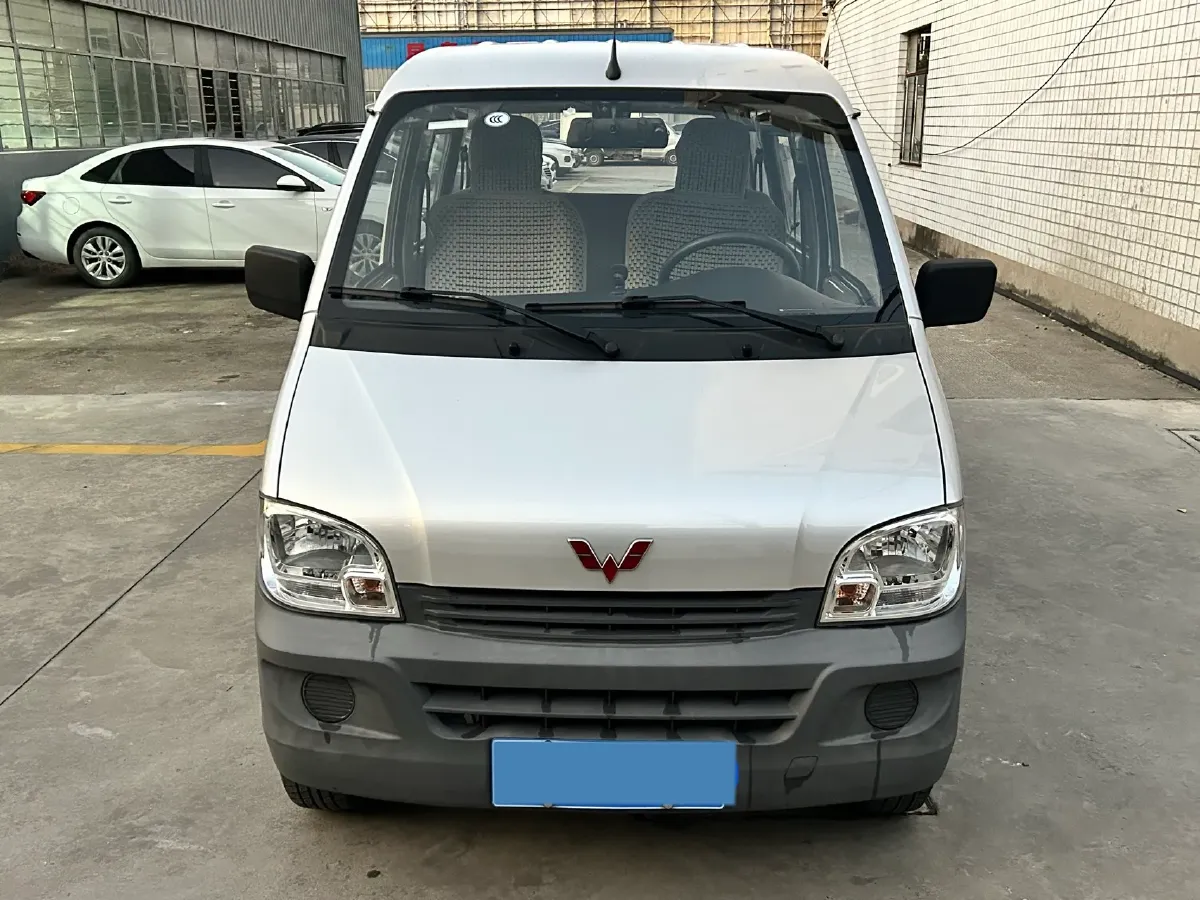 2022 NLM Motor QiTeng N50 1.5L 116HP L4 5MT,autocango,china used car exporter,china ev exporter,chinese used car exporter,chinese used ev exporter