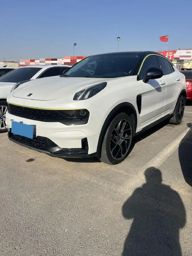 2020 LYNK&CO 05 2.0T 254HP L4 8AT