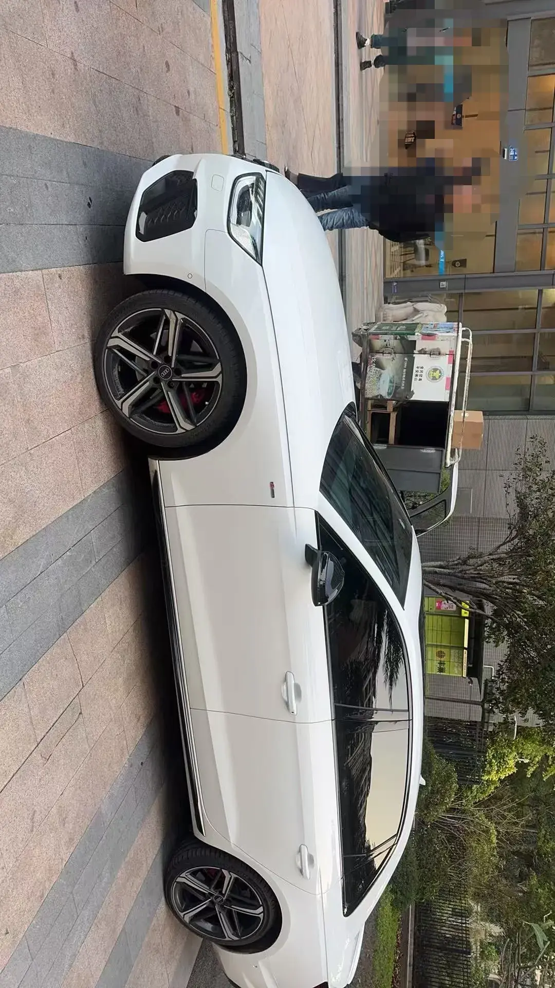 2022 AUDI A4L thumbnail 4