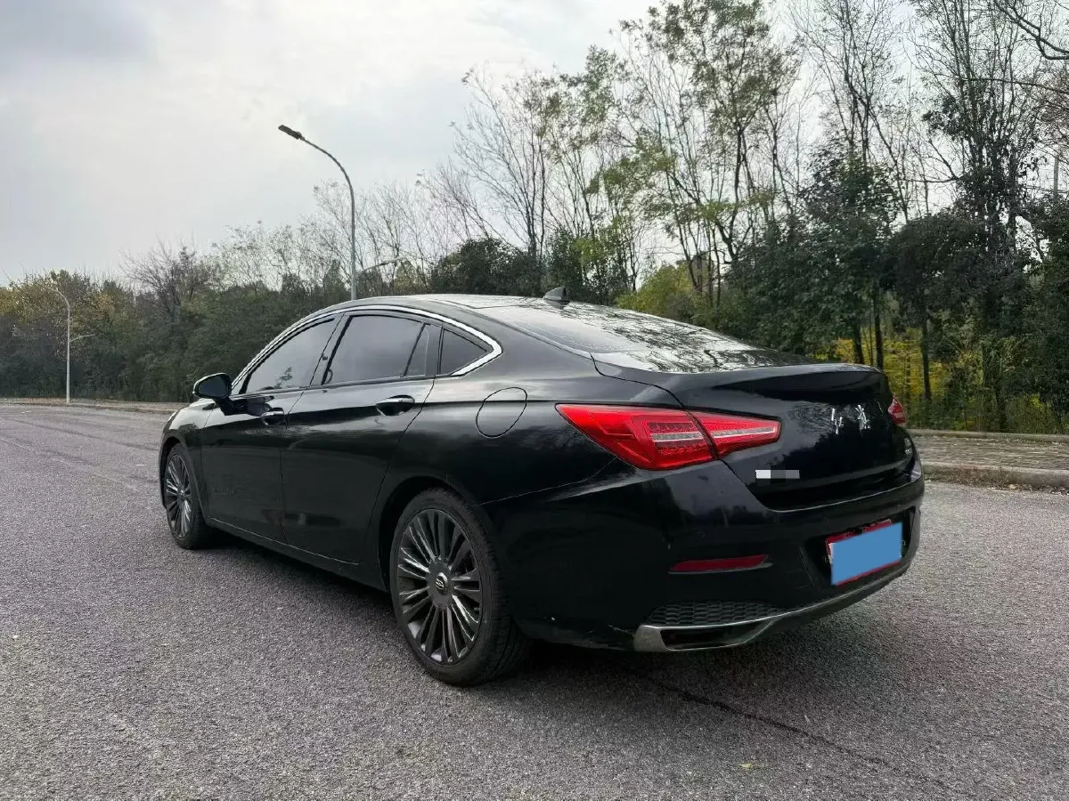 2020 HongQi H5 1.5T 169HP L4 7DCT,autocango,china used car exporter,china ev exporter,chinese used car exporter,chinese used ev exporter