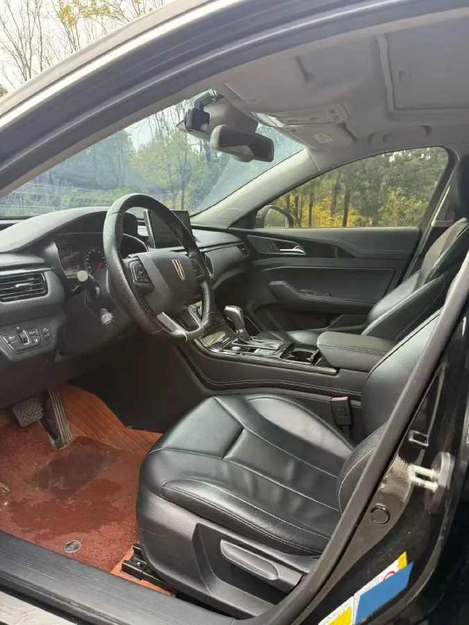 2020 HongQi H5 1.5T 169HP L4 7DCT,autocango,china used car exporter,china ev exporter,chinese used car exporter,chinese used ev exporter