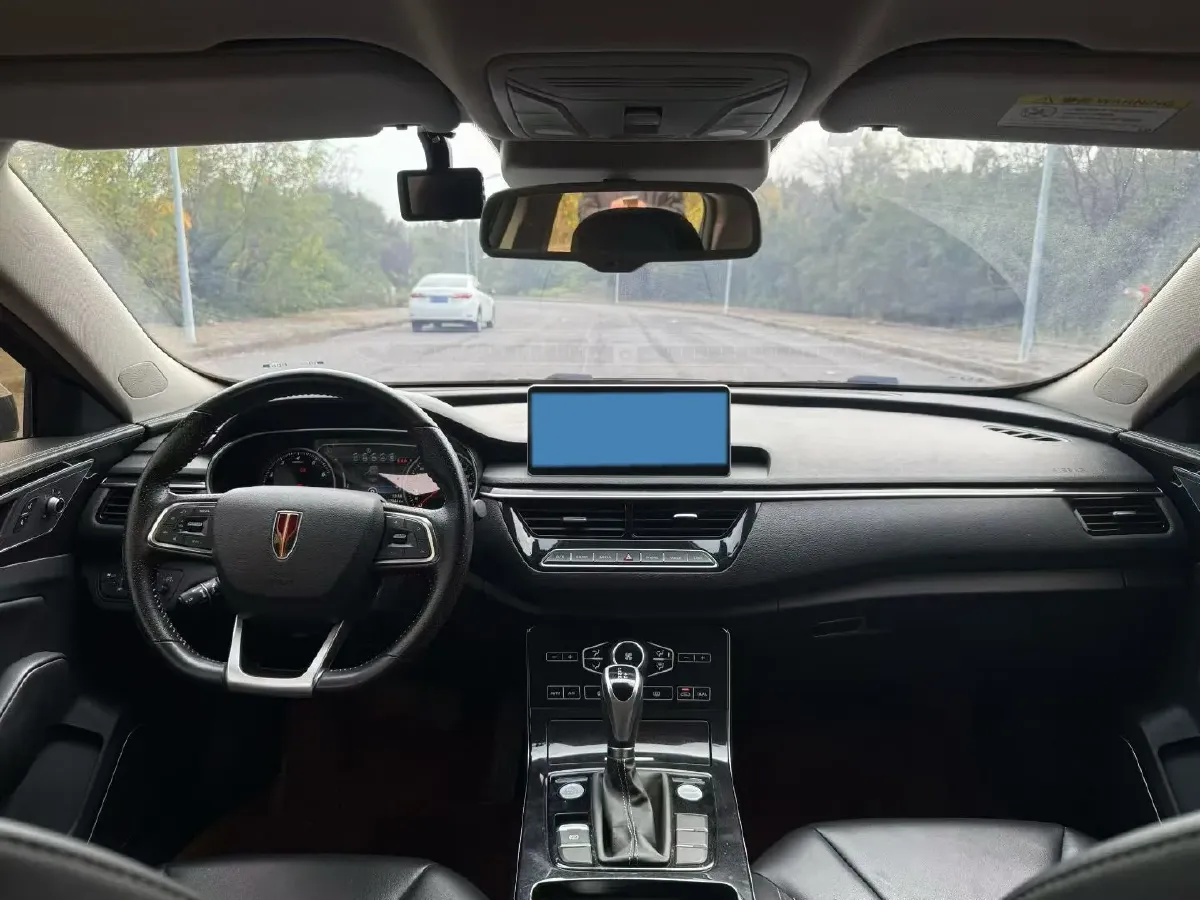 2020 HongQi H5 1.5T 169HP L4 7DCT,autocango,china used car exporter,china ev exporter,chinese used car exporter,chinese used ev exporter