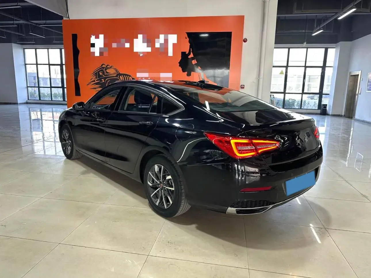 2020 HONGQI H5 thumbnail 4