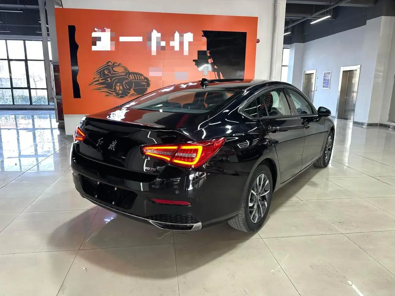 2020 HONGQI H5 thumbnail 3