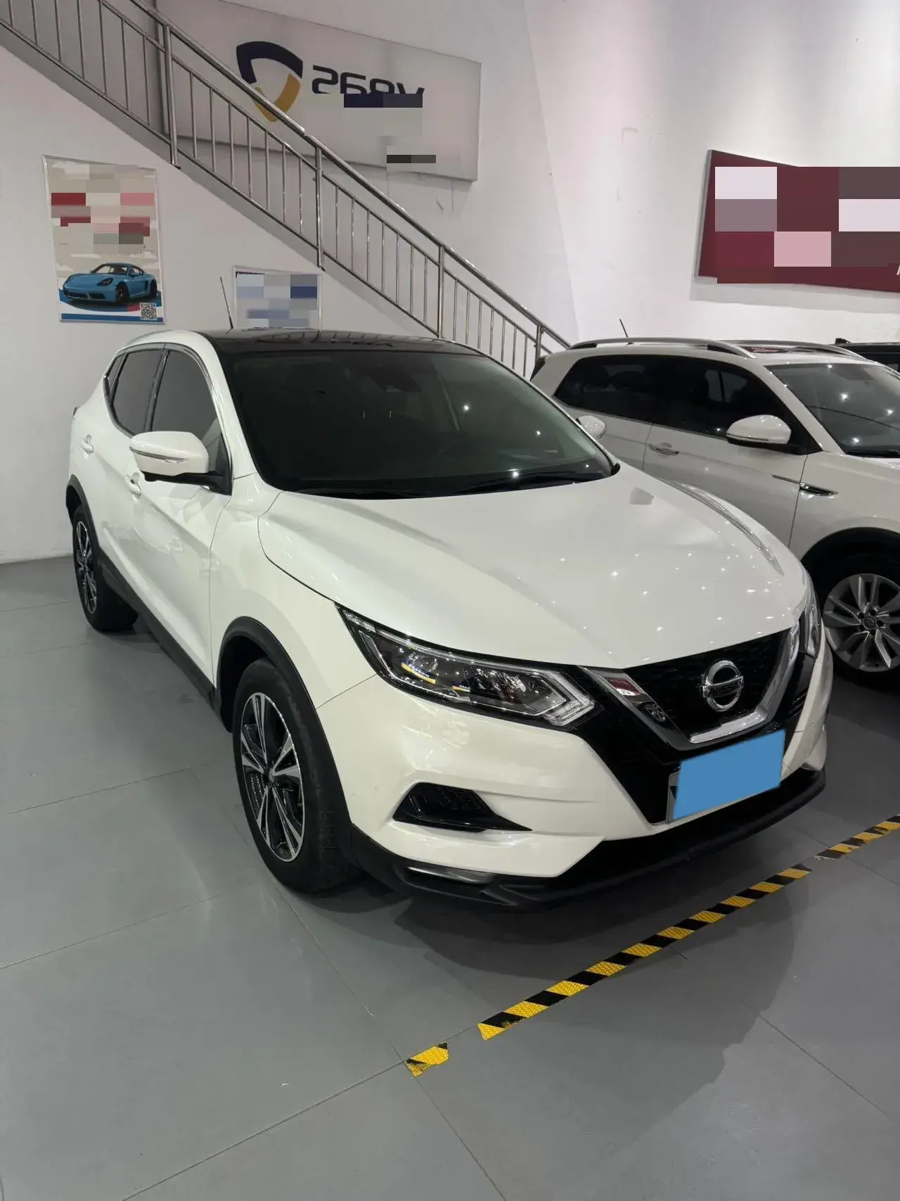 2021 NISSAN QASHQAI thumbnail 3
