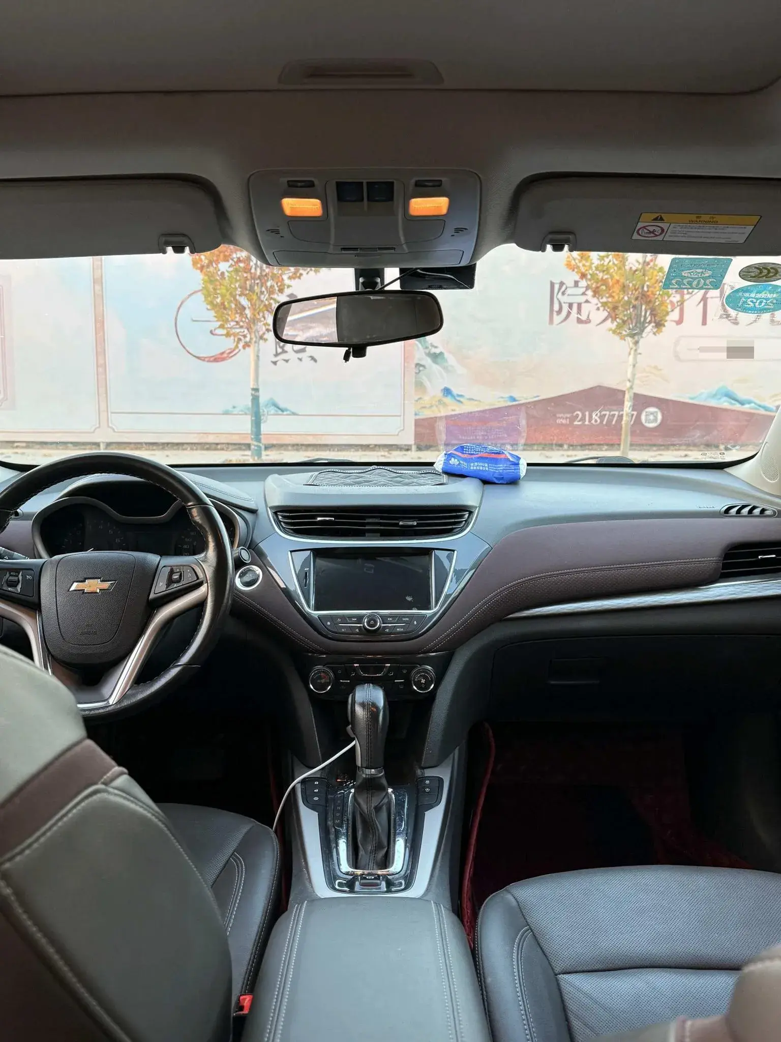 2018 CHEVROLET MALIBU thumbnail 4