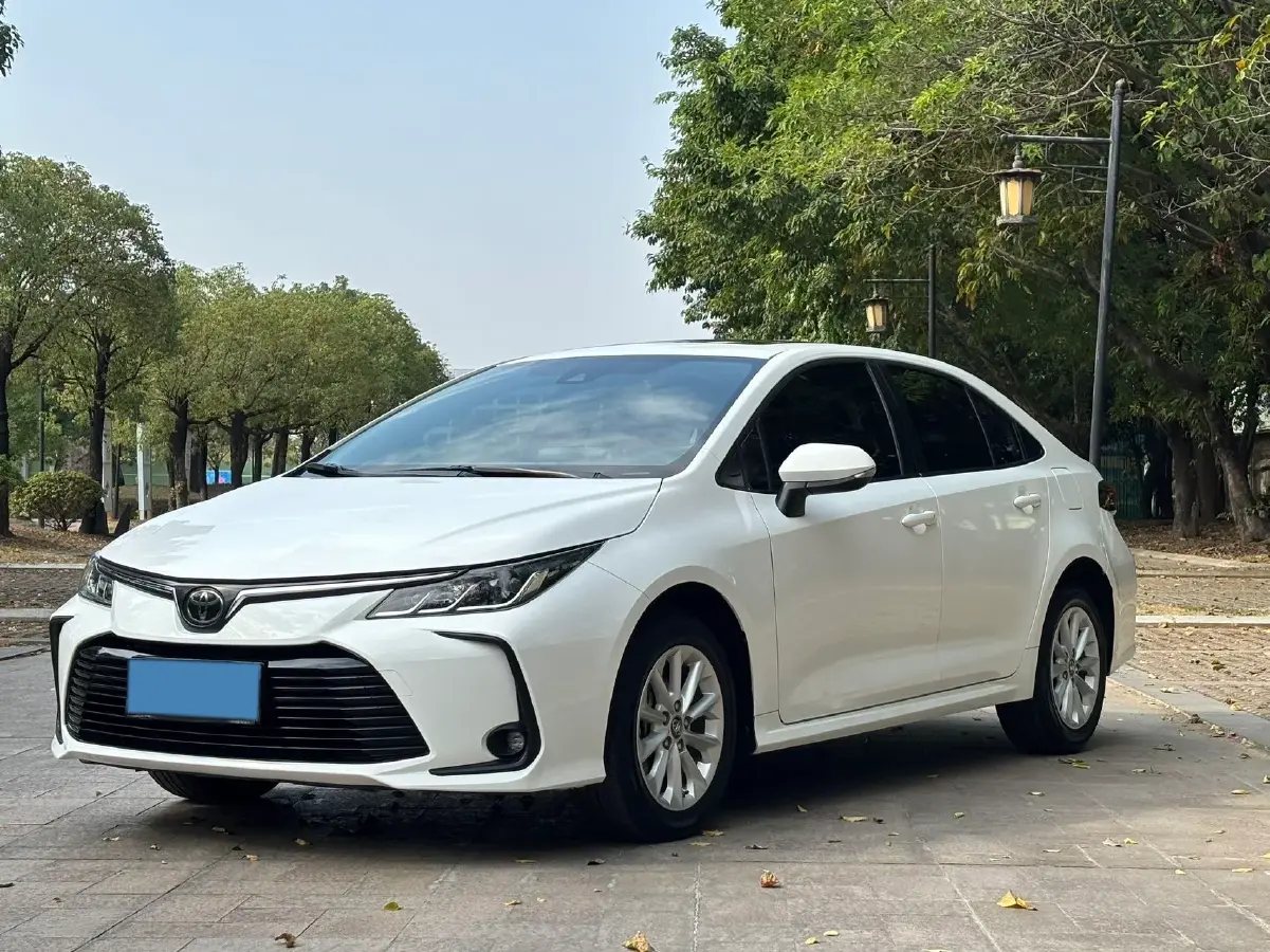 2021 Toyota Corolla 1.2T 116HP L4 CVT