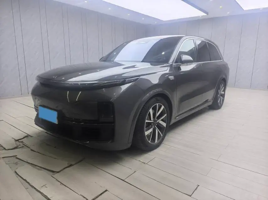 2023 Li L8 Range Extended 154HP REEV 40.9KWH