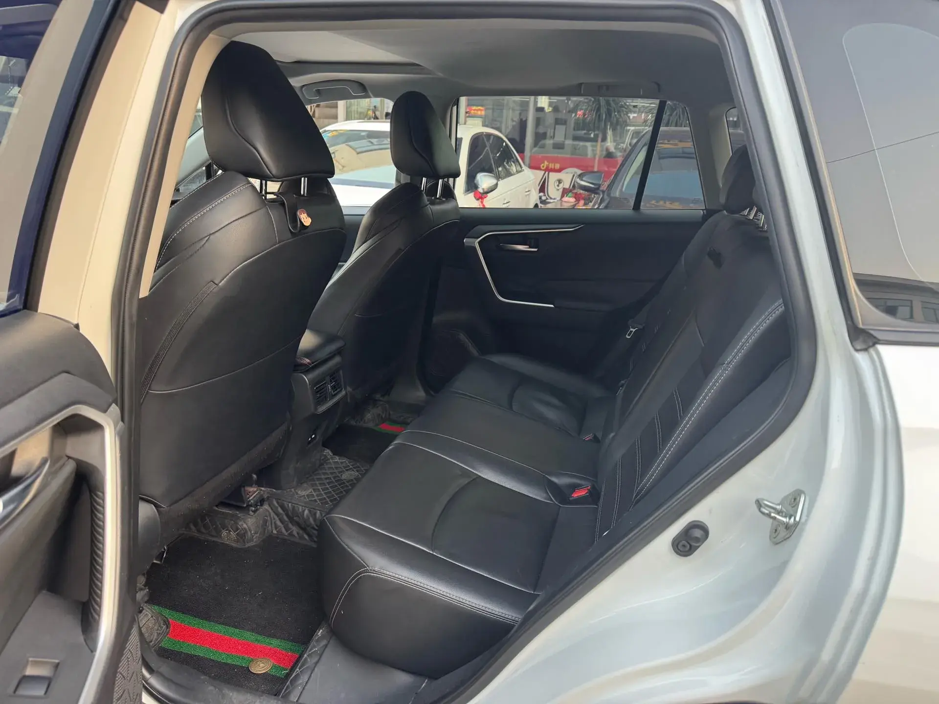 2020 TOYOTA WILDLANDER thumbnail 3