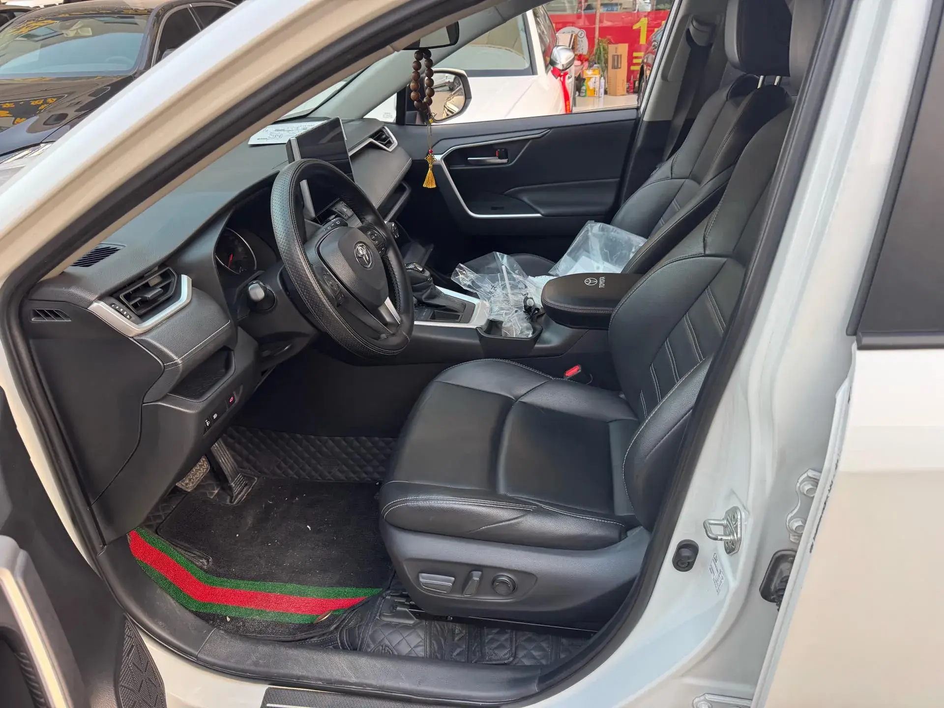 2020 TOYOTA WILDLANDER thumbnail 2