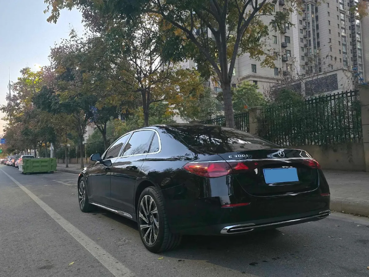 2024 Mercedes-Benz E Class 2.0T 258HP L4 9AT,autocango,china used car exporter,china ev exporter,chinese used car exporter,chinese used ev exporter