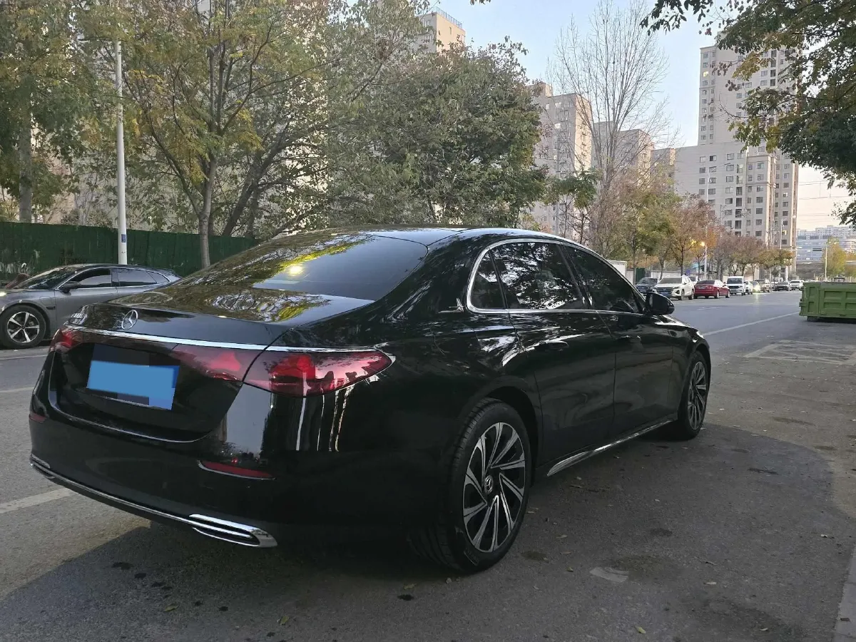 2024 Mercedes-Benz E Class 2.0T 258HP L4 9AT,autocango,china used car exporter,china ev exporter,chinese used car exporter,chinese used ev exporter
