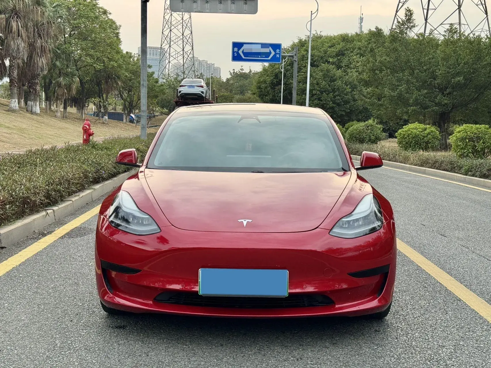 2020 TESLA MODEL thumbnail 2