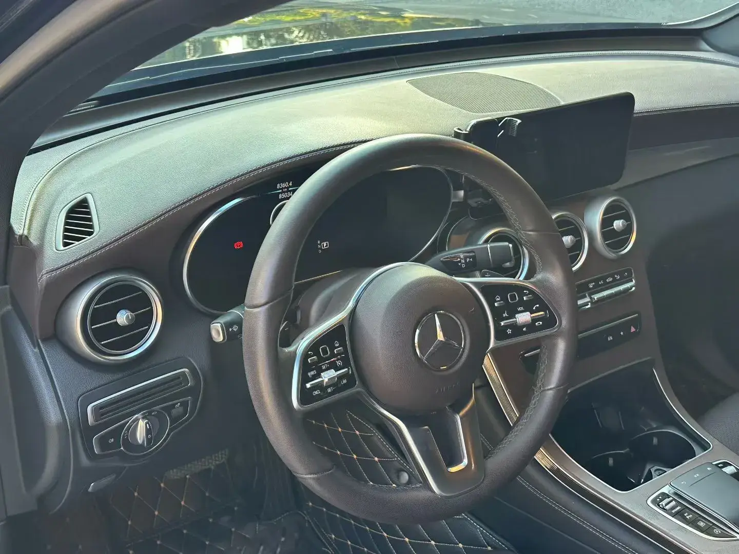 2021 MERCEDES-BENZ GLC thumbnail 4