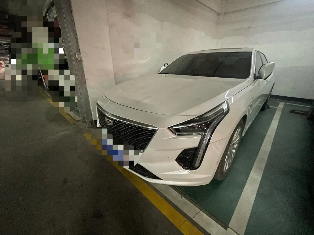 2022 Cadillac CT6 2.0T 237HP L4 10AT