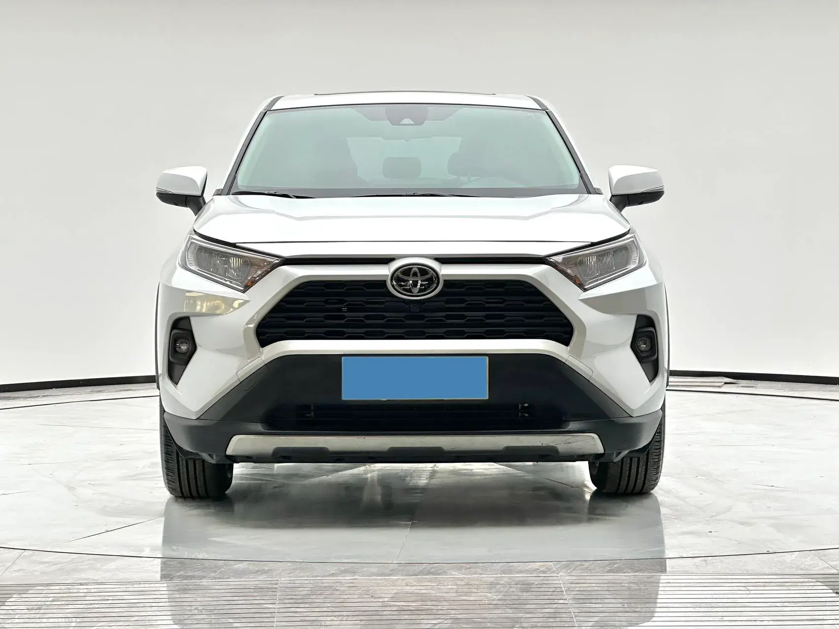 2024 TOYOTA RAV4 thumbnail 2