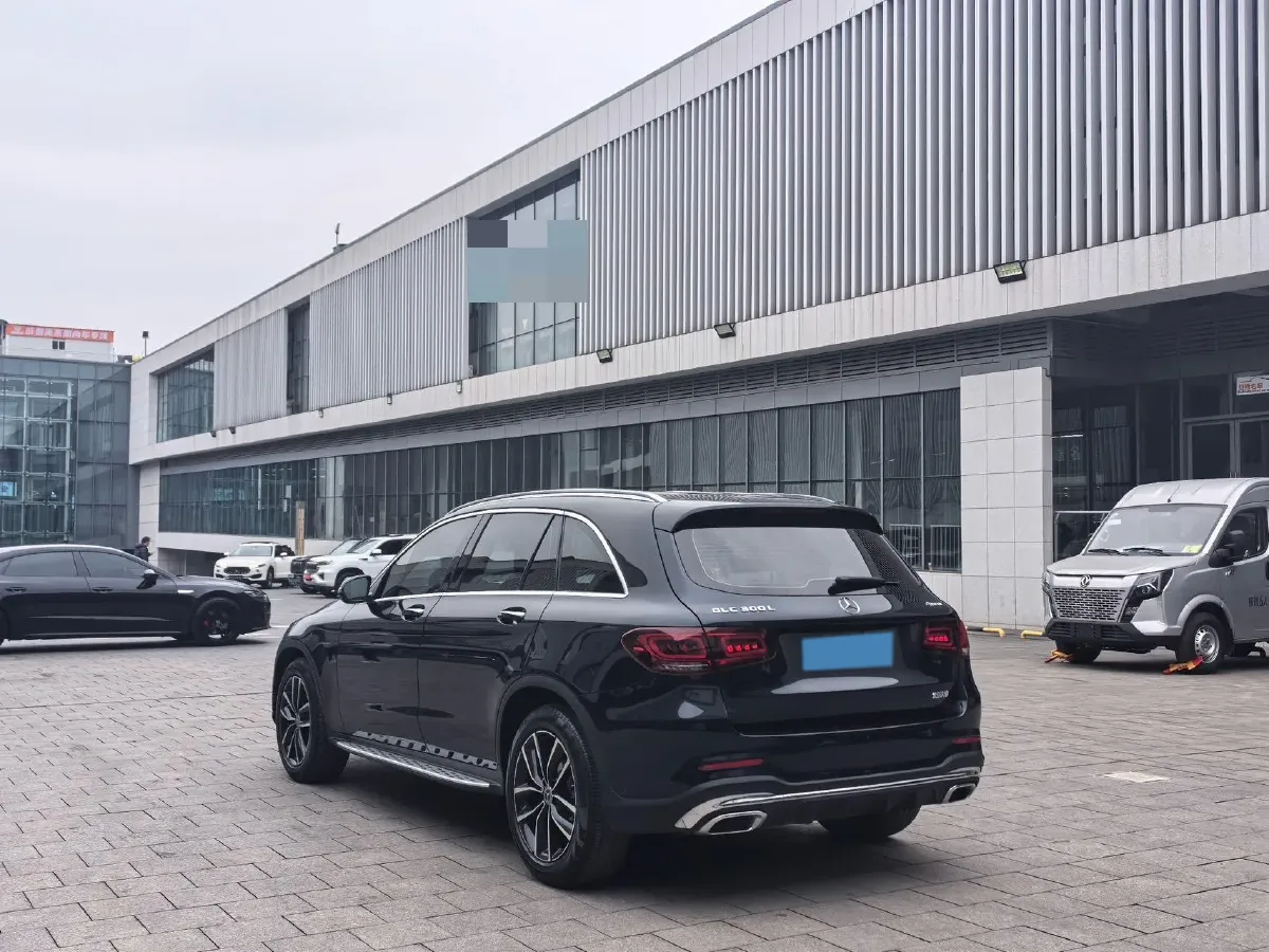 2021 Mercedes-Benz GLC Class 2.0T 258HP L4 9AT,autocango,china used car exporter,china ev exporter,chinese used car exporter,chinese used ev exporter