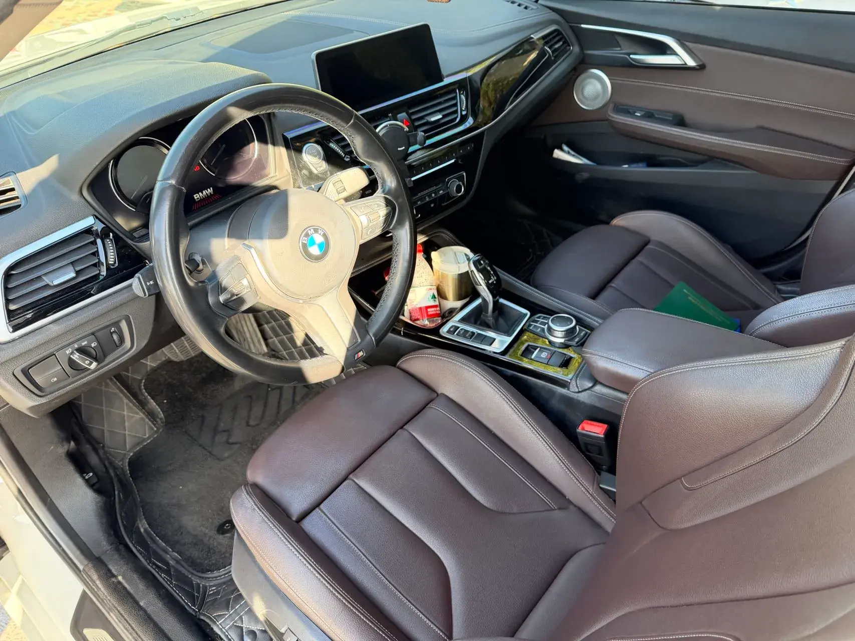 2022 BMW 1 thumbnail 4