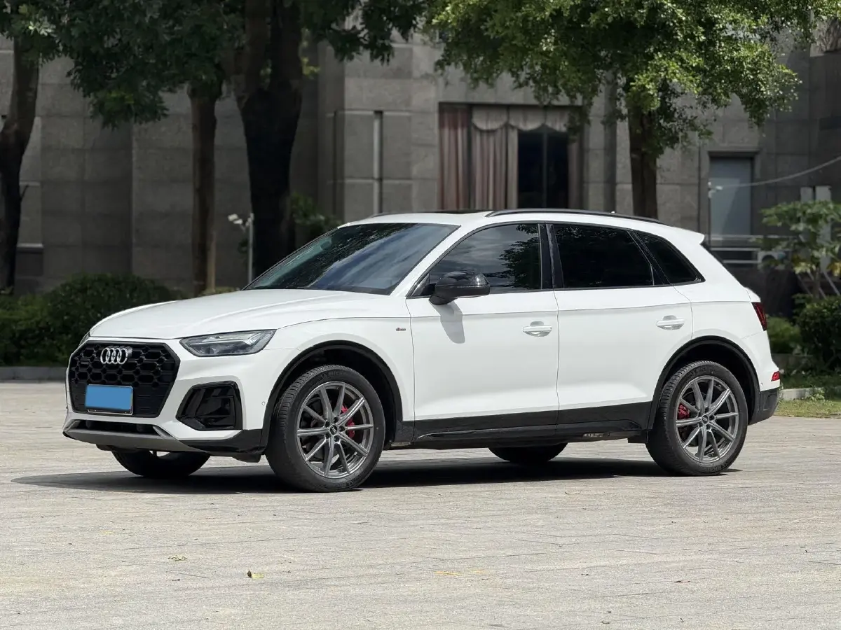 2022 Audi Q5L 2.0T 252HP L4 7DCT