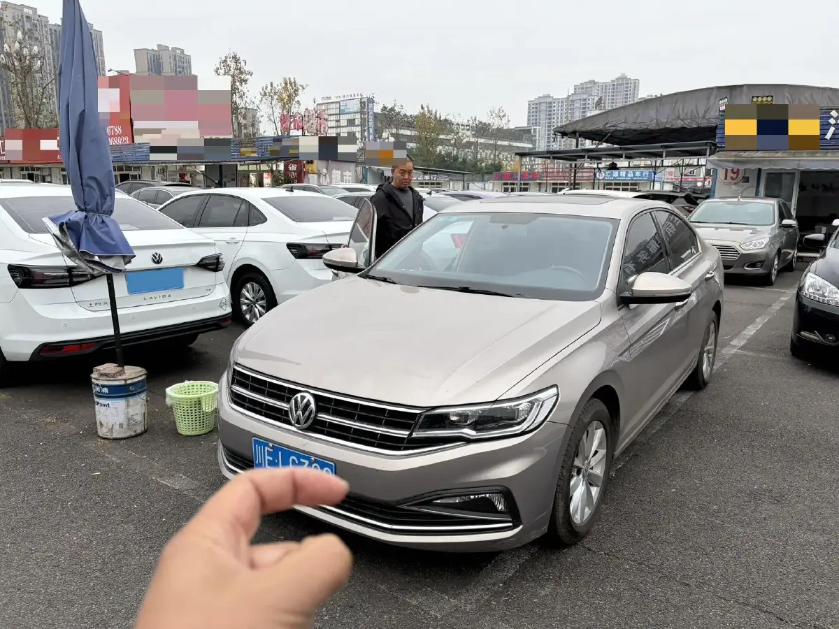 2020 Volkswagen Bora 1.5L 113HP L4 5MT